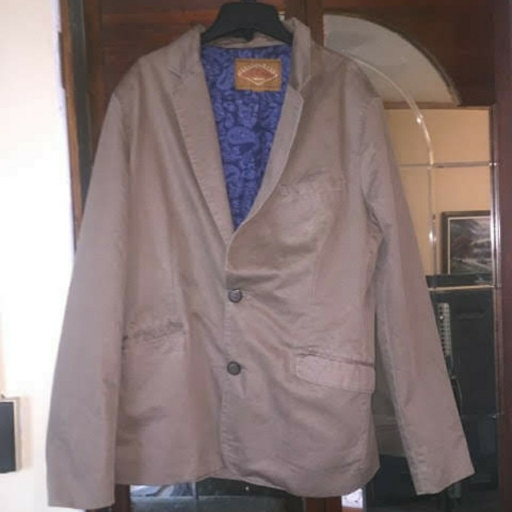 Vintage tan blazer.